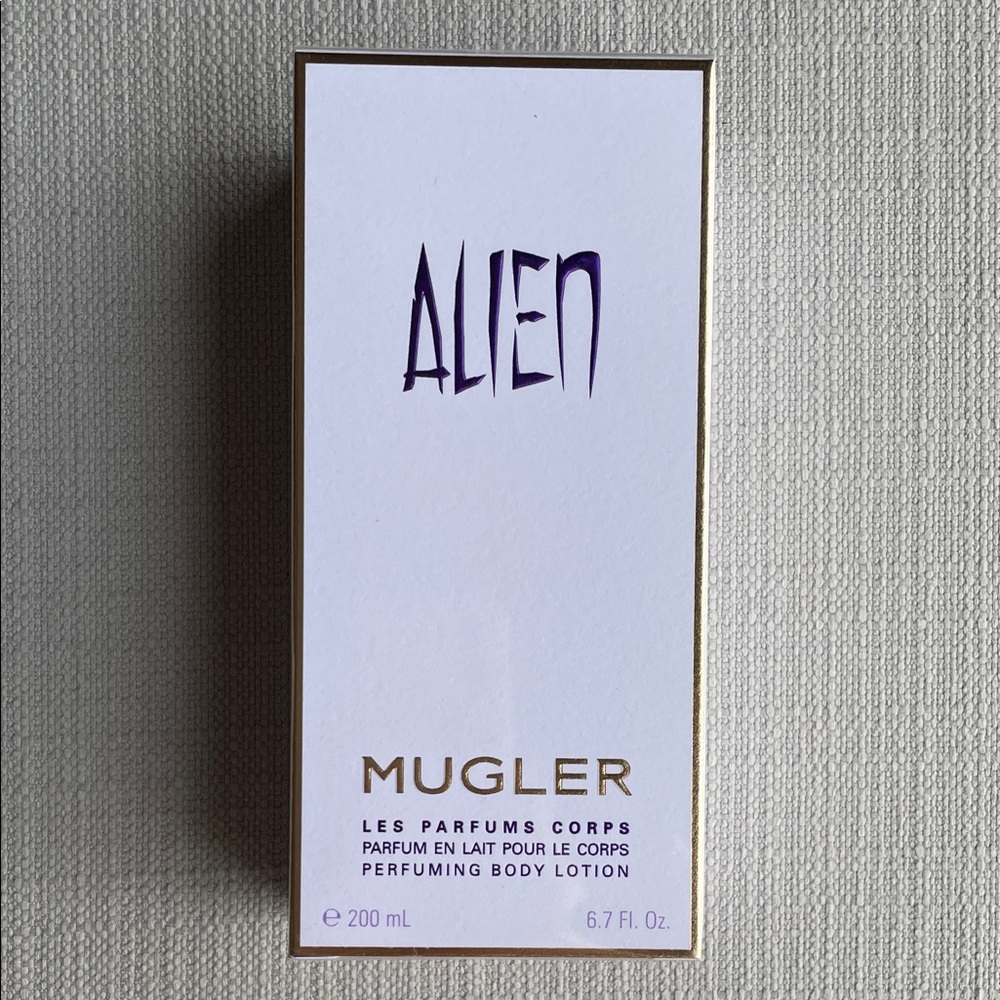 Mugler Alien perfuming Body Lotion